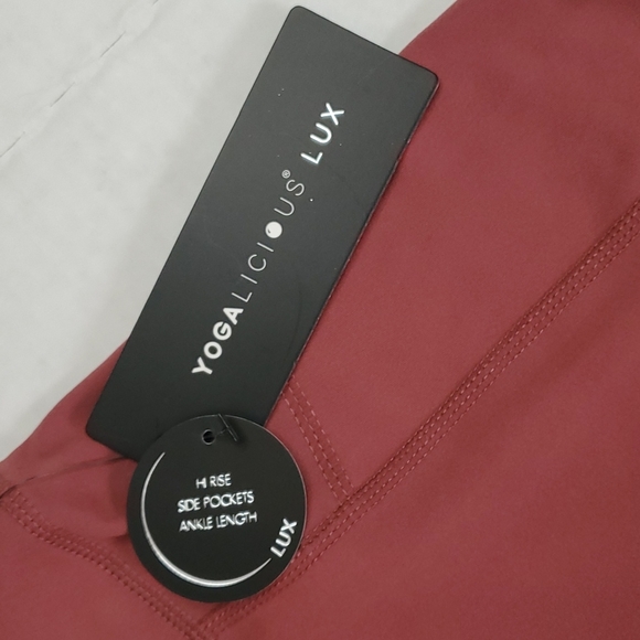 Yogalicious Lux Pants NWT - Picture 2 of 6